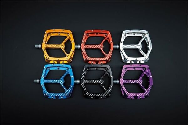Bàn đạp xe đạp HOPE Pedale F22 Flat Pedals